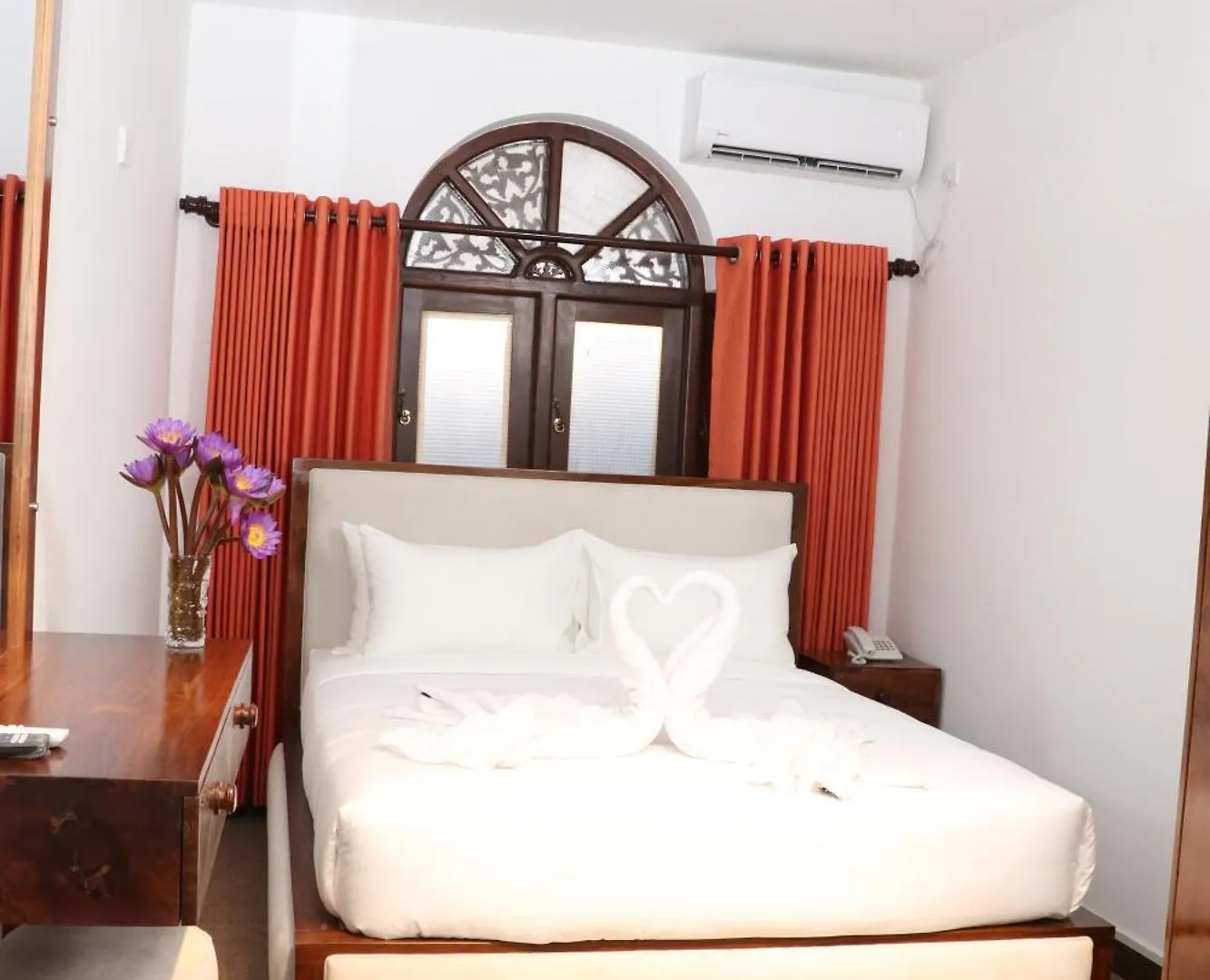 Celonese Hotel & Restaurant Kandy